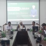 Diskusi Ilmiah Dengan Dosen Malaysia “ISNAD DAN TRADISI KEULAMAAN MELAYU”