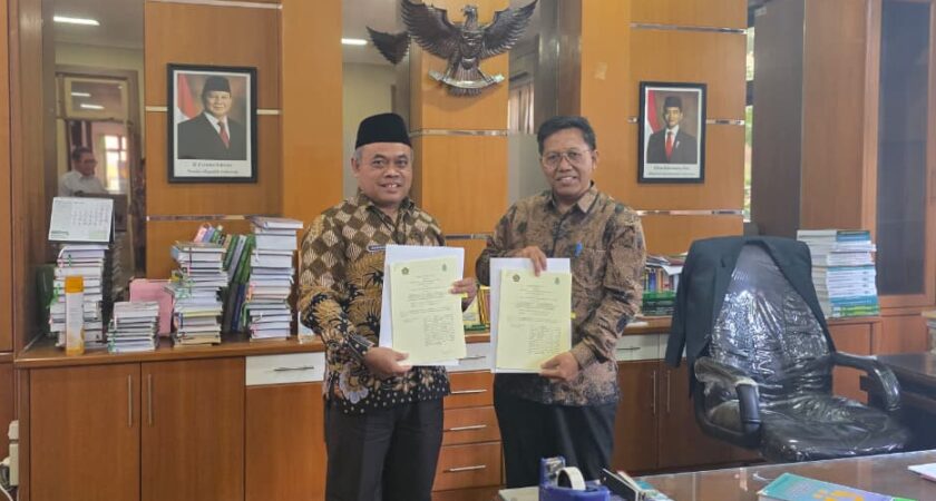 PASCASARJANA UIN WALISONGO TEKEN NASKAH PERJANJIAN KERJASAMA DENGAN KEMENAG KOTA SEMARANG DALAM PENINGKATAN KUALITAS SDM